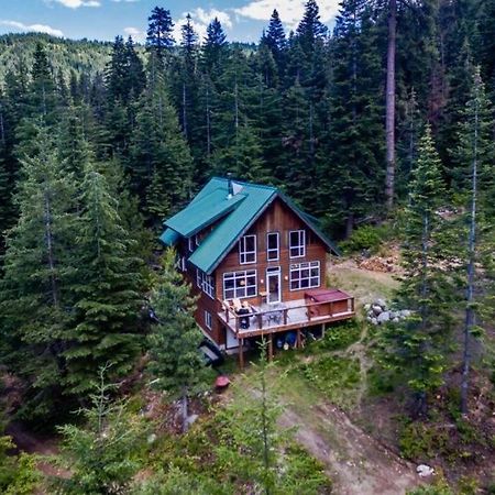 Hot Tub Cool Views: Roaring Creek Cabin Левънуърт Екстериор снимка